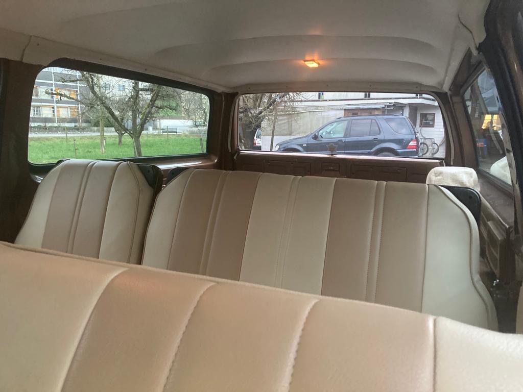 Chevrolet Automobili: Chevy Suburban 350 Jg 81 – Usato da Hunzenschwil venduto da greenteam 5