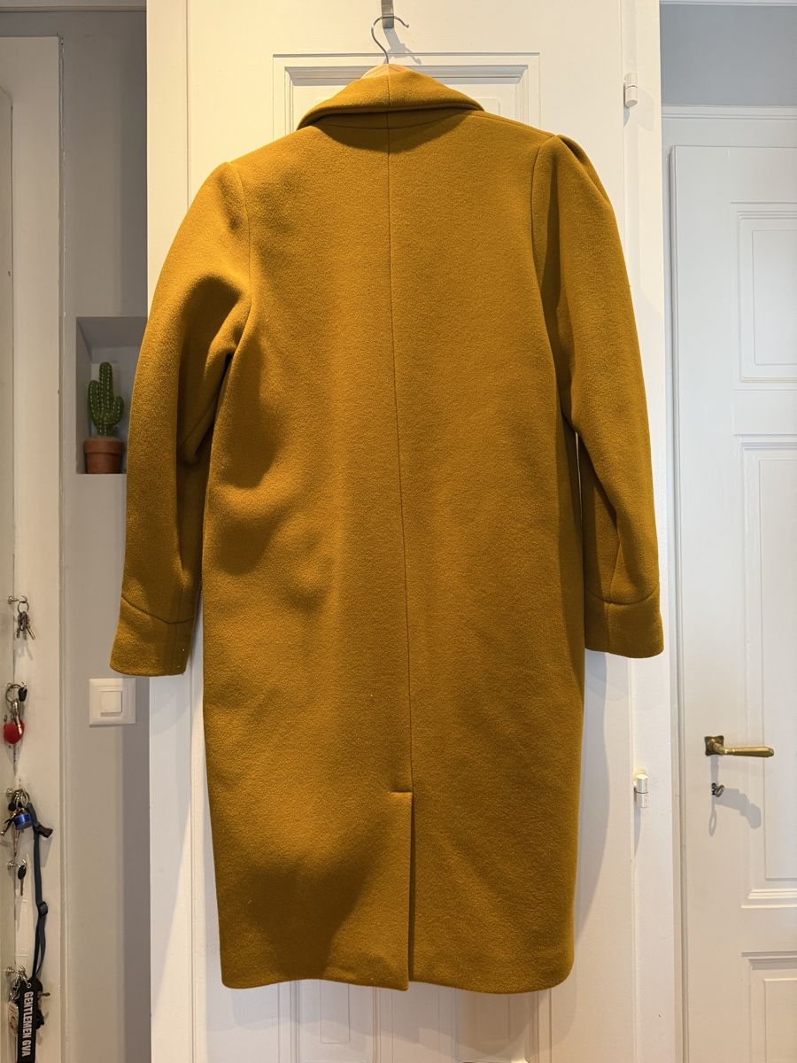 Cappotti: Cotelac wool mustard coat size 1 – Nuovo (secondo la descrizione) da Genève venduto da jud_xrl8 5