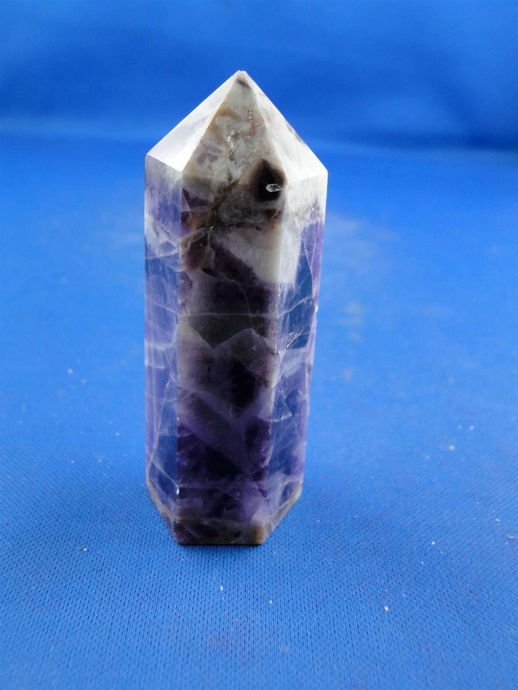 Minerali & Pietre curative: Amethyst-Spitze (geschliffen) – Usato da Schinznach Bad venduto da Demerald