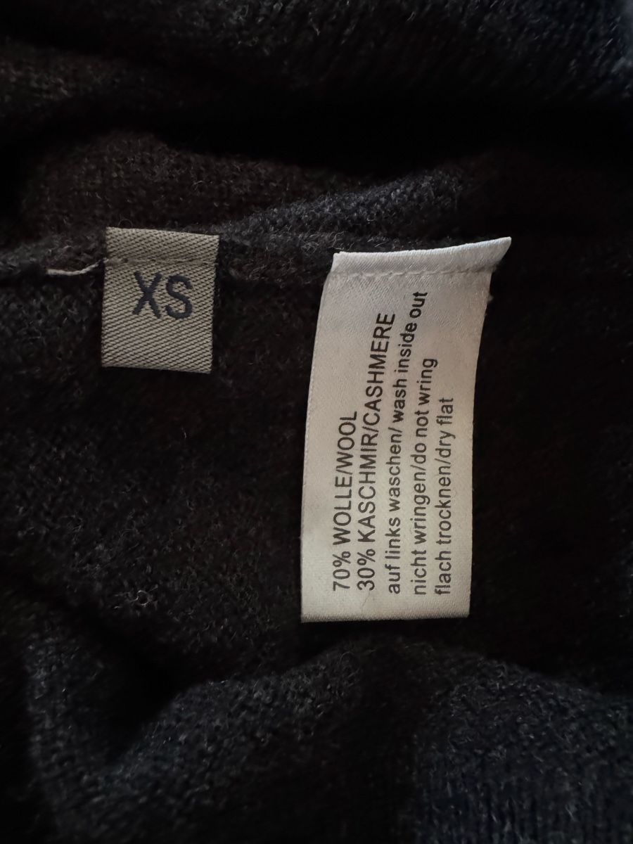 Vestes: Strickjacke Kaschmir Wolle Anthrazit XS – D'occasion à Hergiswil NW par kaufe_bei_kaufmann 2