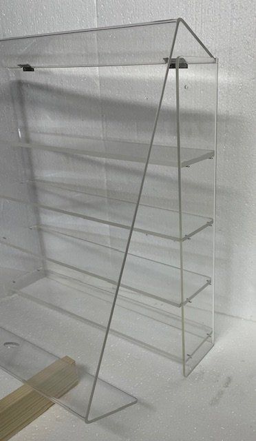 Vetrine: Acrilglas-Vitrine mit 4 Ablagen – Usato da Oberrieden venduto da Ket25 4