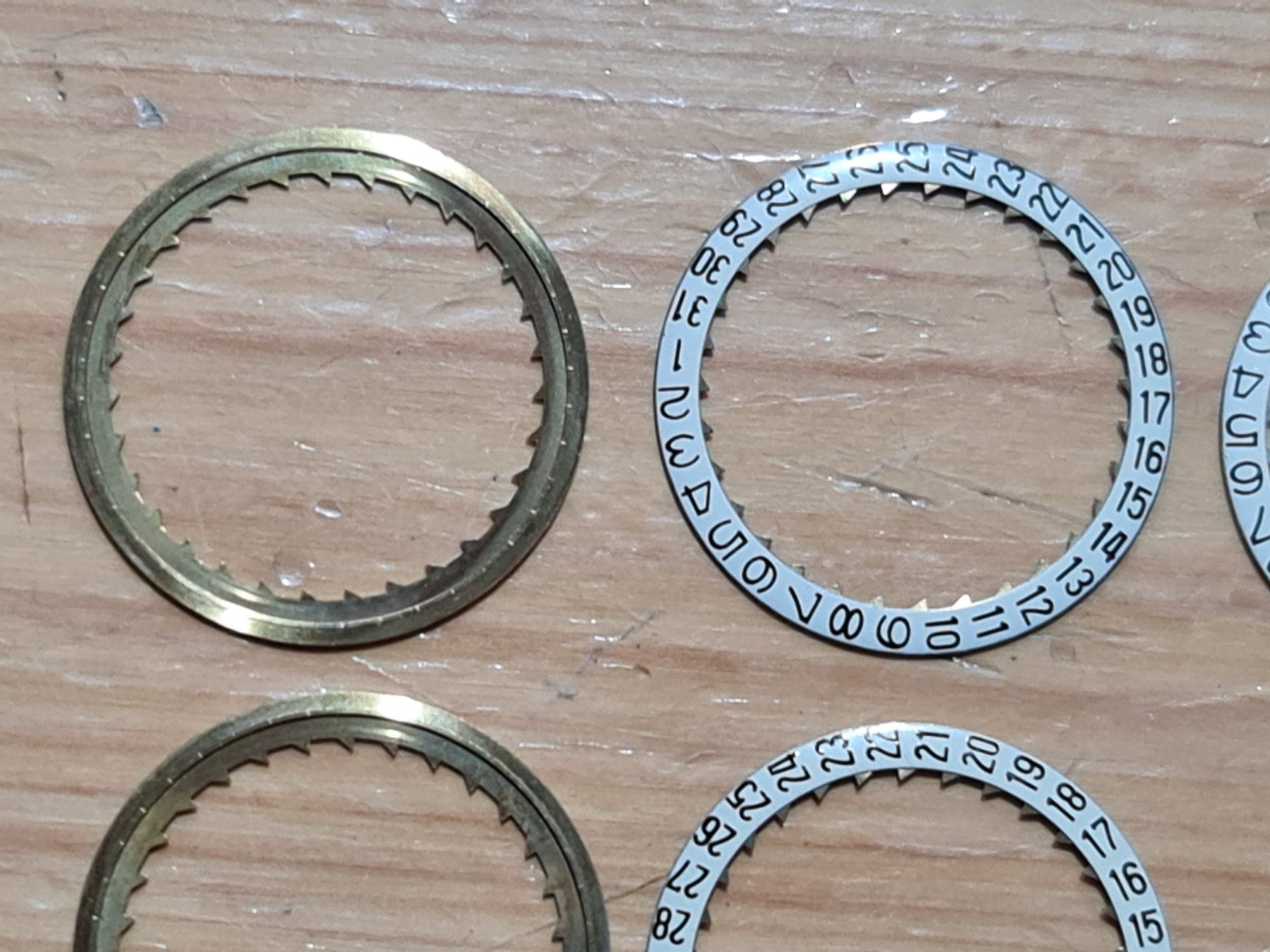 Montres: Datumscheibe D = 25.4 mm -15x – Neuf (Voir description) à Winterthur par Hai6 1