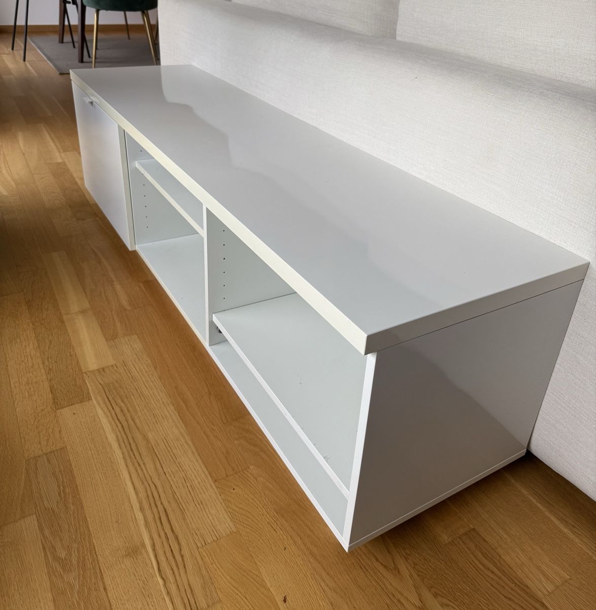 Ikea TV Möbel: Lowboard BYAS Ikea – Gebraucht aus Zollikerberg von mvu_6h9q 2