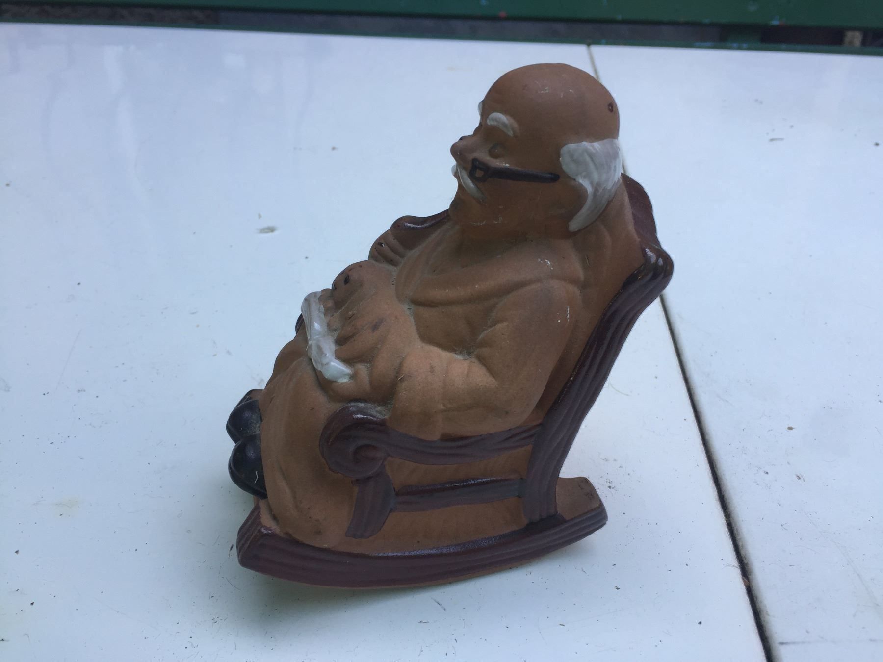 Statuette: Spardose "Alter Mann in Schaukelstuhl" – Usato da ehrendingen venduto da atlan700 1