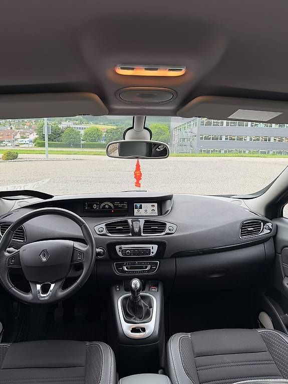 Renault Autos: Renault Scénic 1.2 TCe – D'occasion à Buchs ZH par ceeem17 2