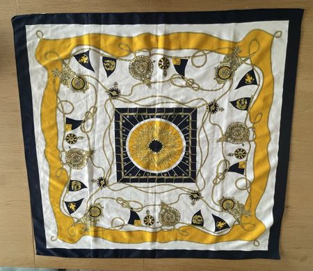 Schöner Foulard