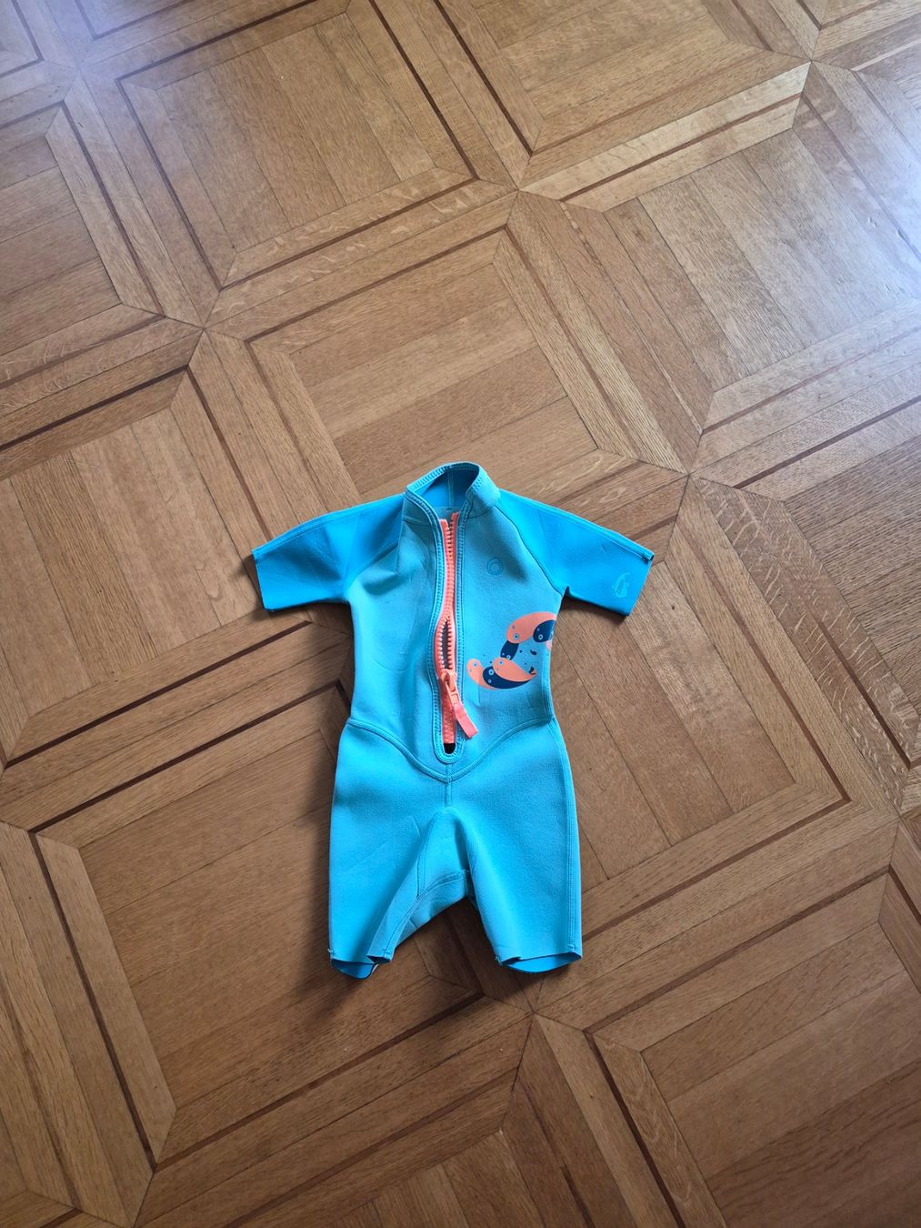 Decathlon Ensembles: Neopren Shorty Kleinkinder 2 mm – D'occasion à Zürich par Frank-52 4