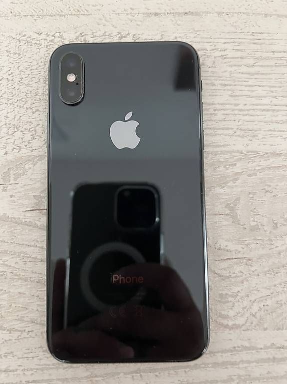 Portables: Iphone XS  256 GB – D'occasion à Fislisbach par The.Notorious 1