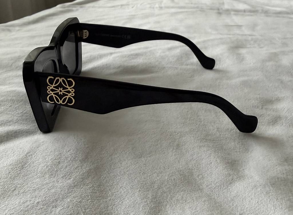 Occhiali & Lenti: Loewe sunglasses  – Usato da Kloten venduto da wer_26t5 2
