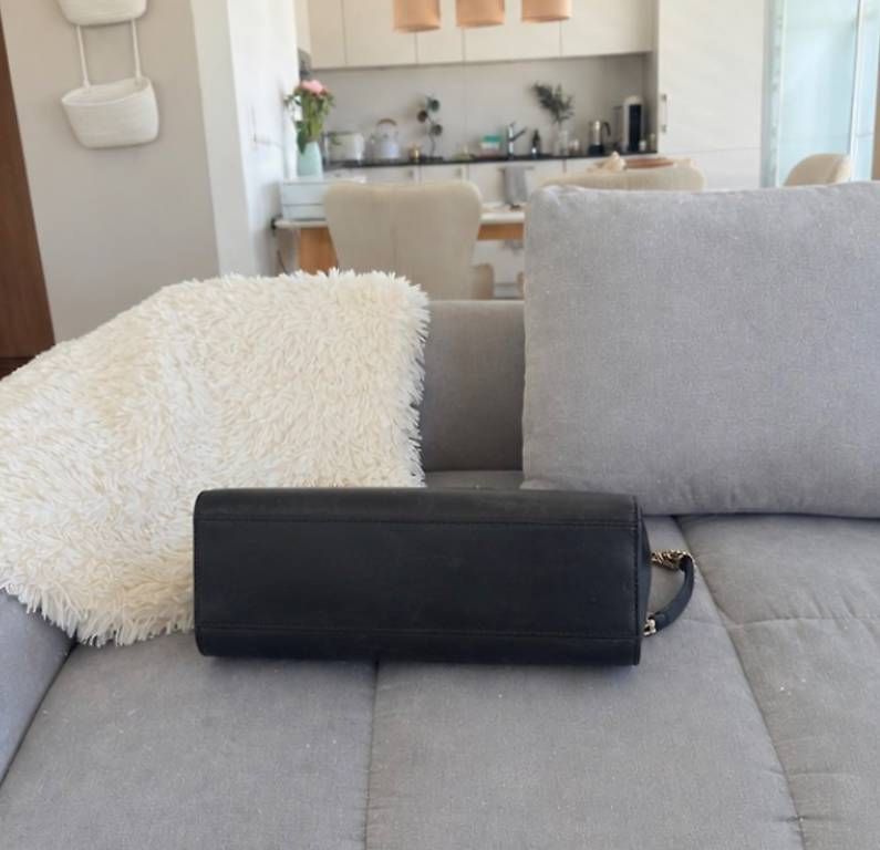 Taschen für Damen: Sac Gucci Cuir  – Gebraucht aus Romont FR von Yohelys 2