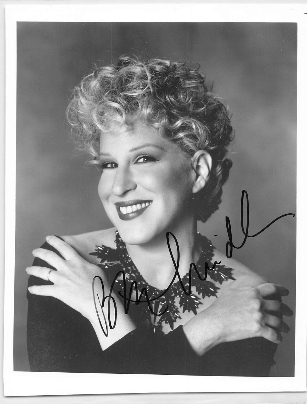 Autografi: Bette Midler Original Autogramm – Usato da Zürich venduto da Numark