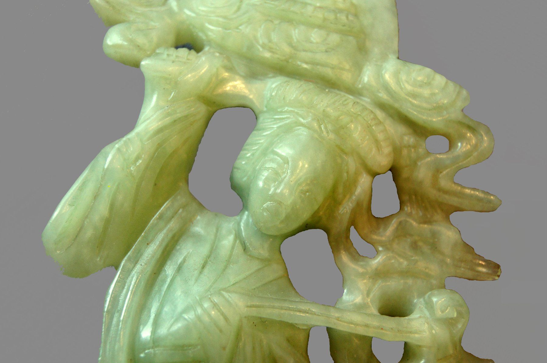 Skulpturen & Statuen: Anmutige Guanyin aus Jade – Gebraucht aus Geroldswil von ARTEFACTO 2