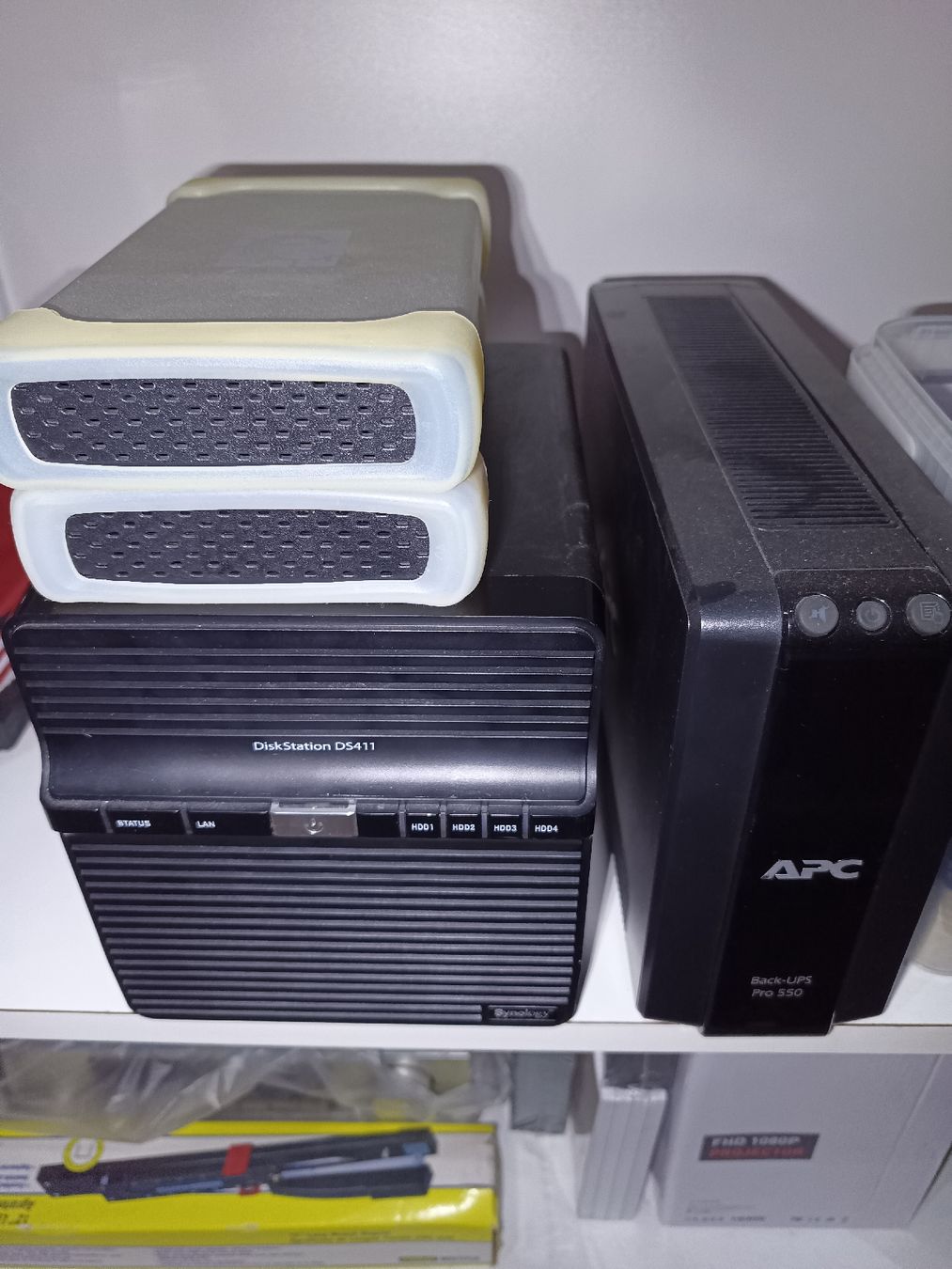 Synology Server: Digital Save. Raid 5 NAS und  APC + 2 USB Extern. – Usato da Schönenbuch venduto da Mobbi72