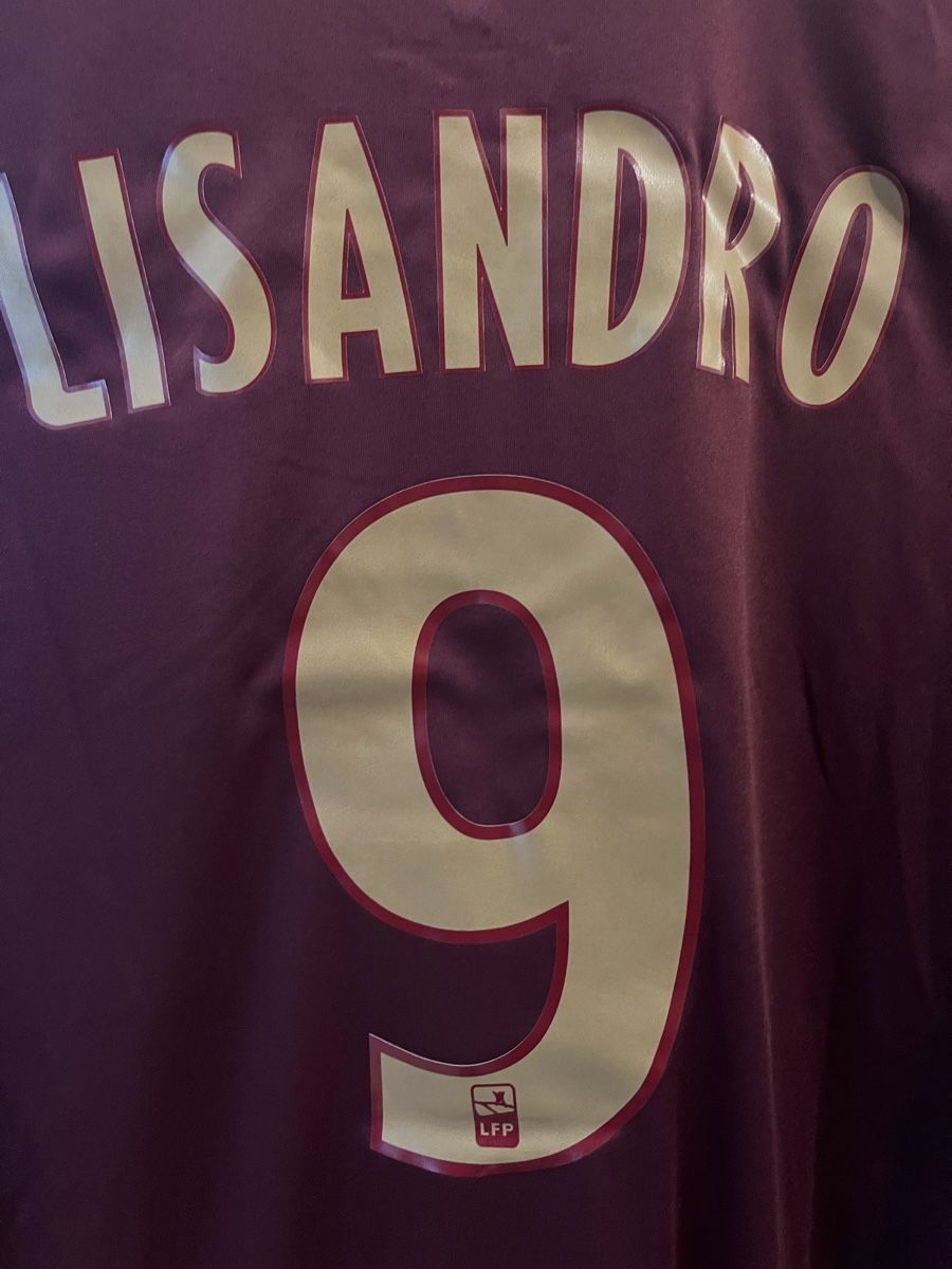 Adidas Canottiere & Pantaloni: Olympique Lyonnais Trikot Lisandro #9 2010/11 – Nuovo (secondo la descrizione) da Bern venduto da BigBeat 4