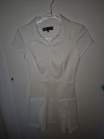 Robe courte Zara blanche col polo fermeture éclair S