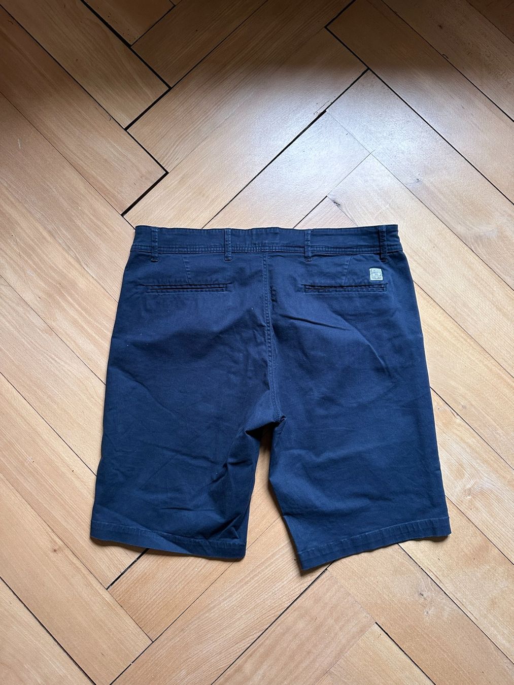 Jack & Jones Pantaloni: JACK & JONES - Shorts dunkelblau XL – Usato da Zürich venduto da Diazaio 2