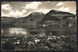 Krattigen /Thunersee, Panorama mit Berge