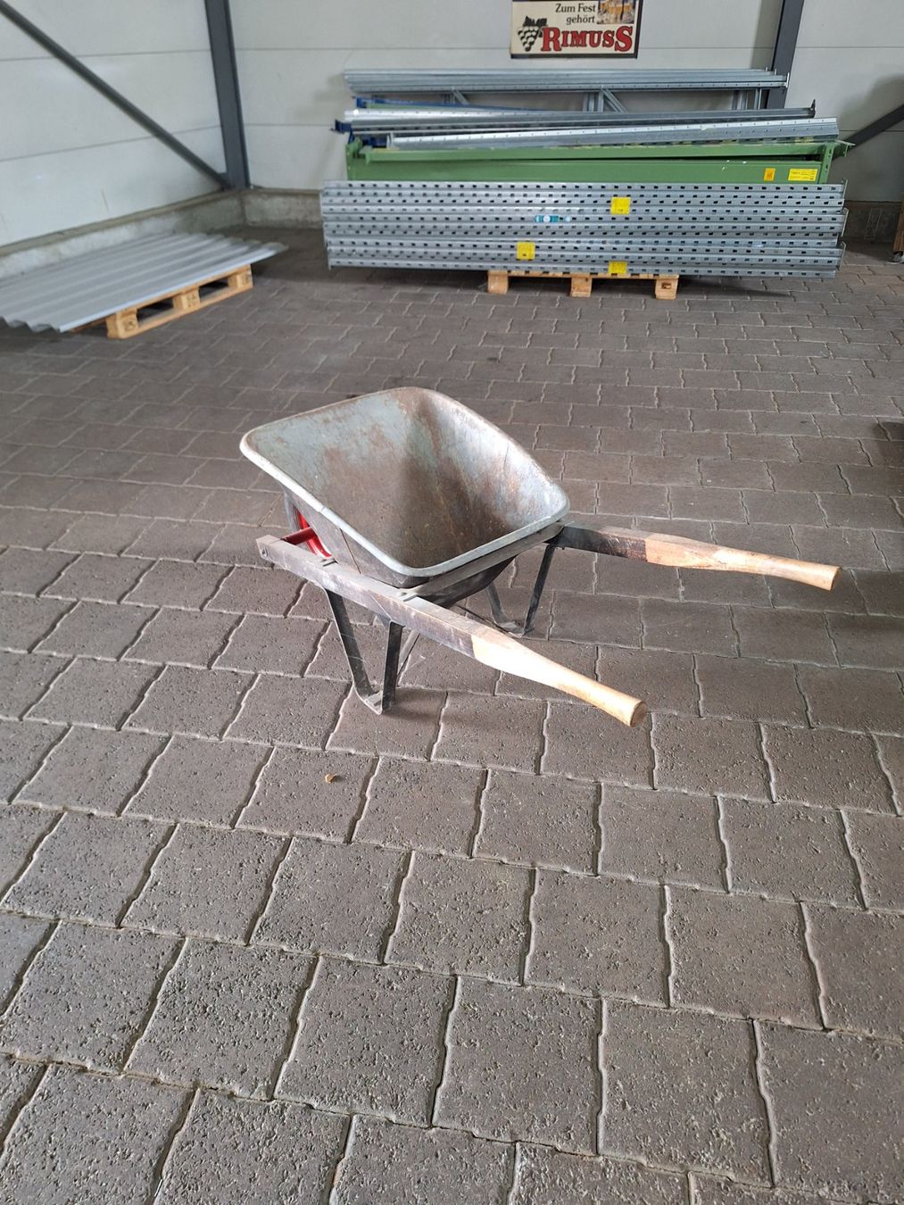 Schubkarren: Schubkarre – Gebraucht aus Altnau von JOGAjoga 1