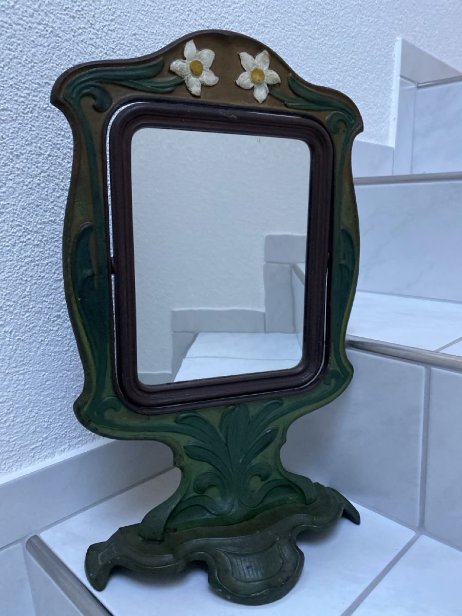 Specchi: Tischspiegel, Jugendstil.Eisenguss. – Usato da Biberist venduto da Momo33