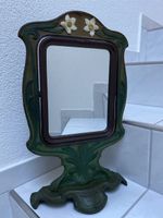 Tischspiegel, Jugendstil.Eisenguss.