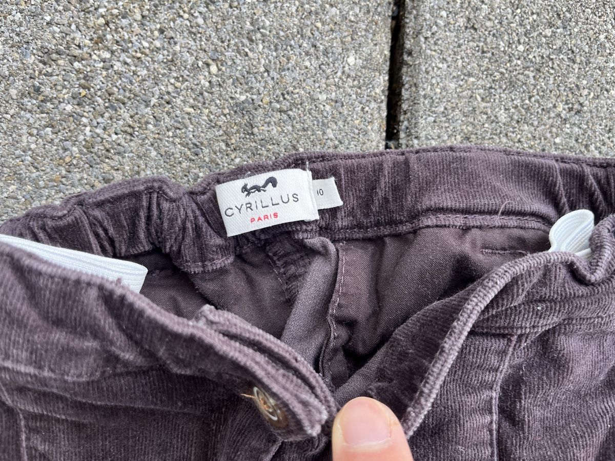 Hosen: 5 pantalons 8-9 ans – Gebraucht aus Biel/Bienne von David_2012 1
