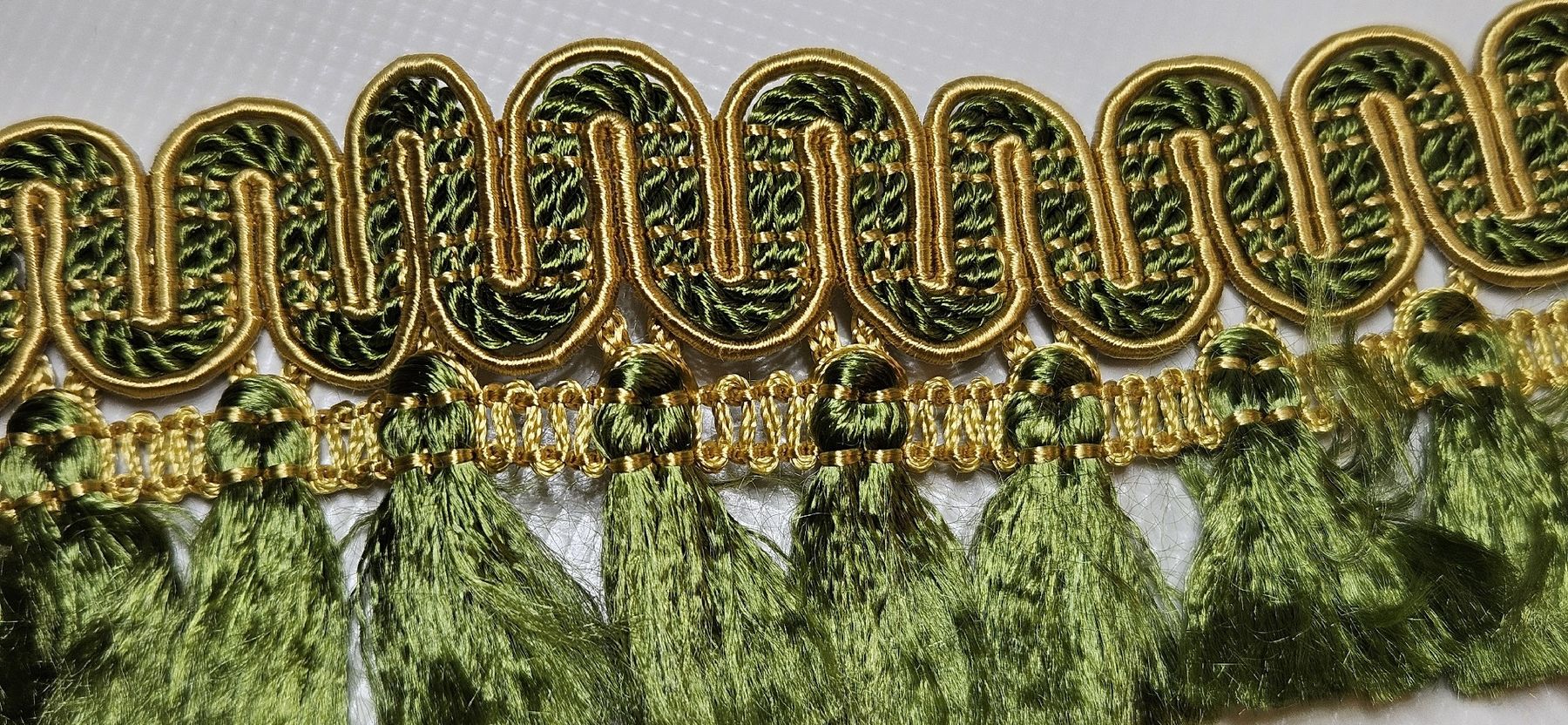 Stoffe: galon avec pompons vert et doré 5cmx70cm ruban – Neu (gemäss Beschreibung) aus Carouge GE von Lea000 1