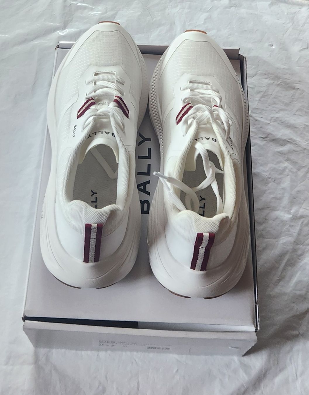 Bally Scarpe da uomo: Bally Running-Tec BALLYRED/OPTICALWH 43 Neu  – Nuovo (secondo la descrizione) da Niedergösgen venduto da Eva2410 2