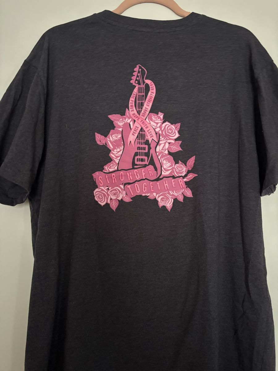 Hard Rock Cafe T-shirt: Hard Rock Cafe Dubai Shirt, – Nuovo (secondo la descrizione) da Rechthalten venduto da Stephi_03 1