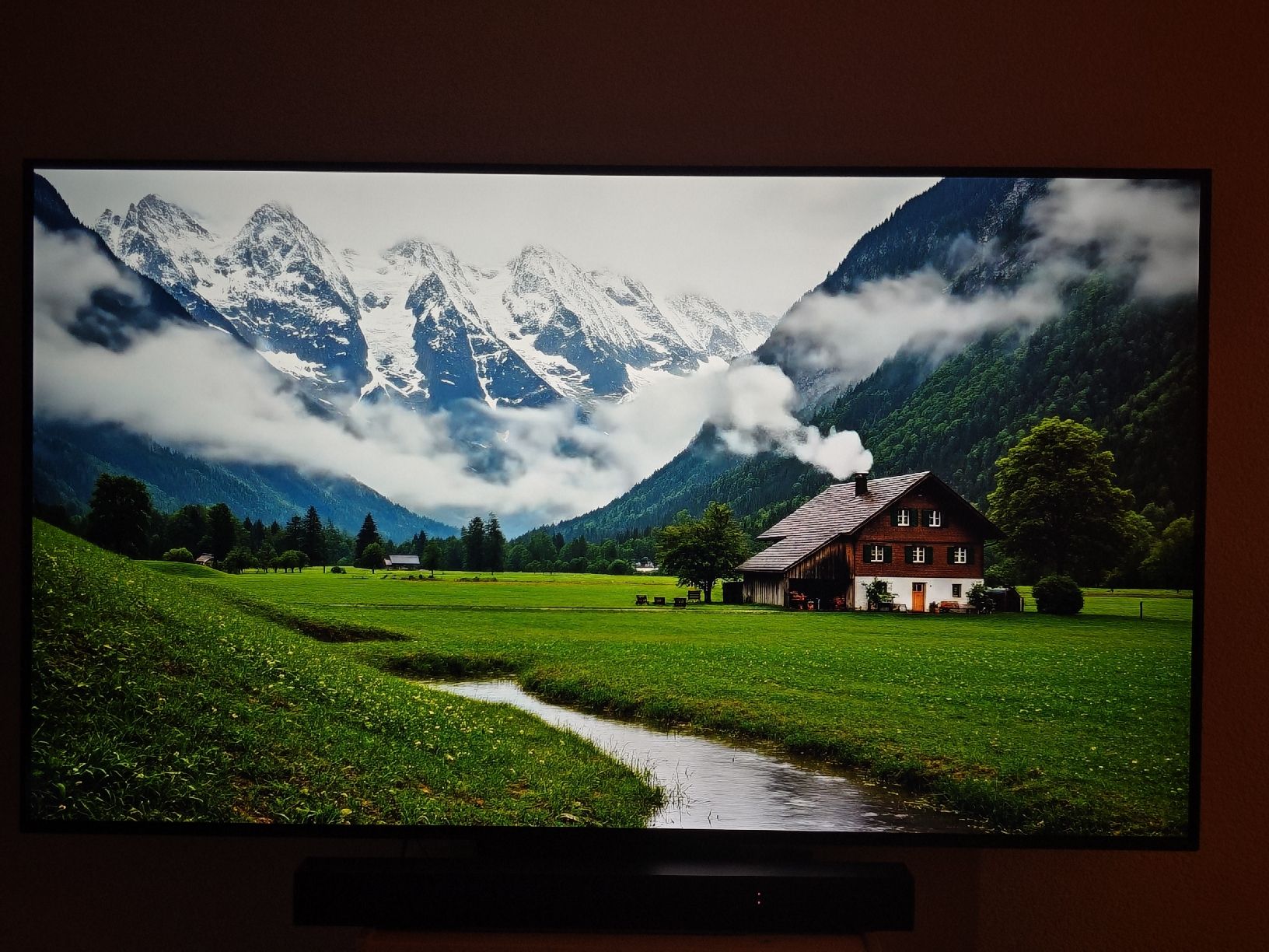Fernseher: TV QLED LG 65" Smart TV  – Neu (gemäss Beschreibung) aus Lausanne von gio_b7pb