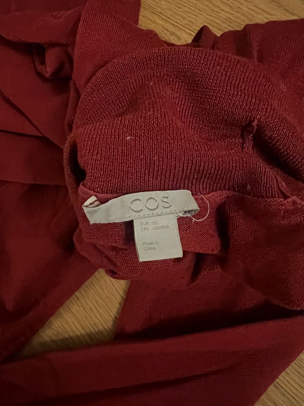Cos Maglioni & Felpe: COS Pullover Sweater Pulli Grösse XS 100% Wolle – Nuovo (secondo la descrizione) da Ebmatingen venduto da dartim 1