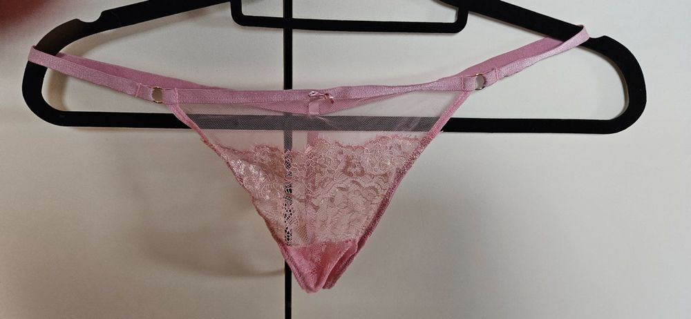 String rose (Gebraucht) in Lutry für CHF 2 – mit Lieferung auf Ricardo ...