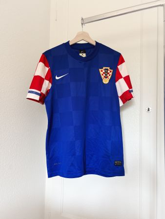 2010-2011 Kroatien / Hrvatska Away Shirt