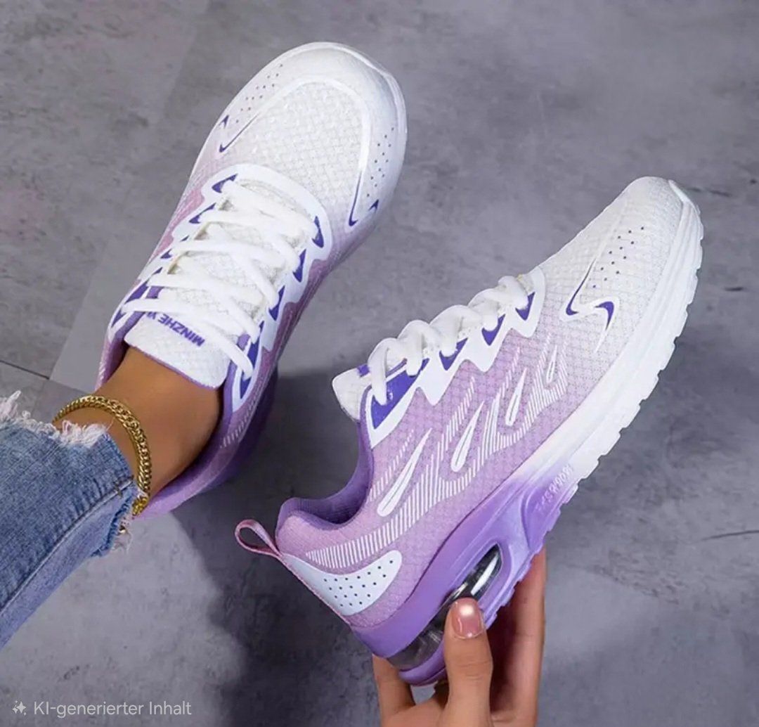 Scarpe da donna: Sneaker Schuhe Weiss Lila Nr. 3 – Usato da Niederbipp venduto da Trude04 1