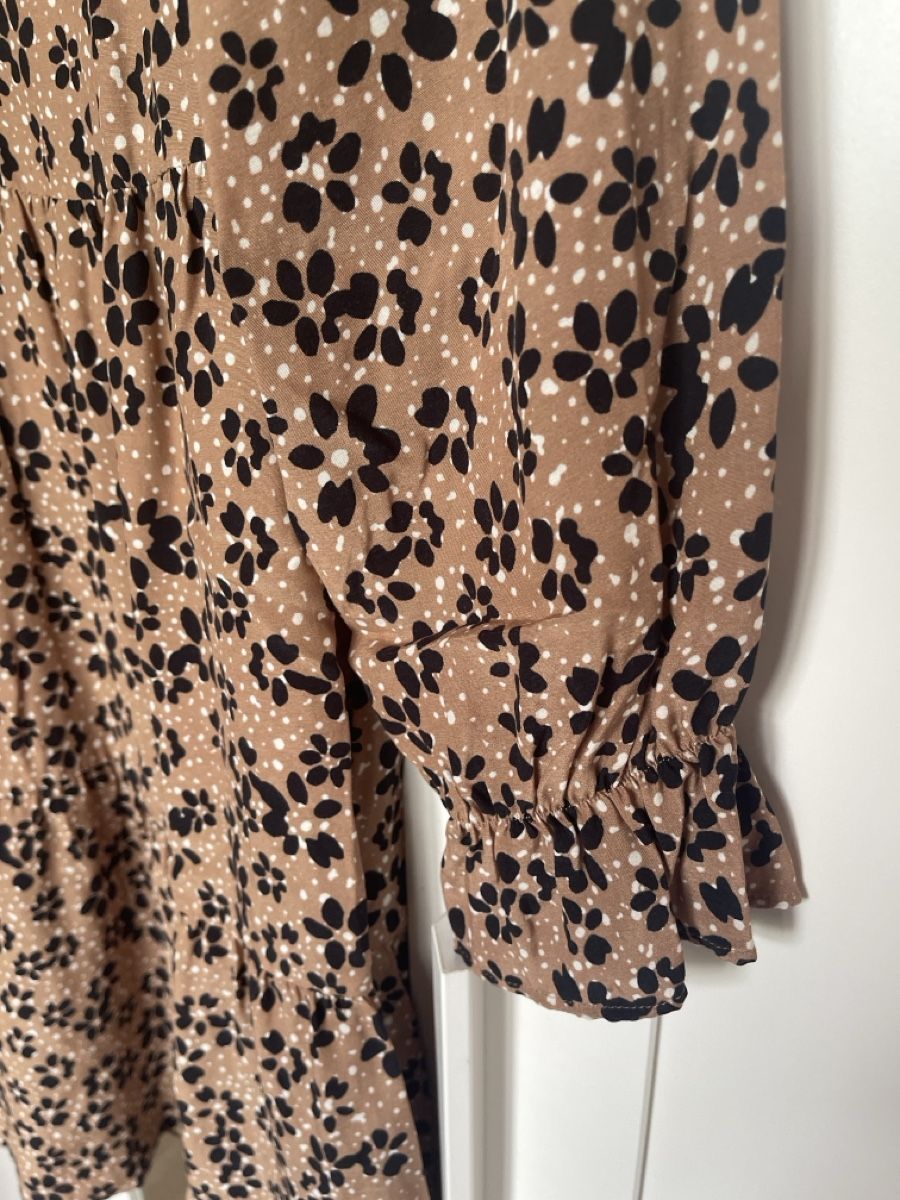 Alba Moda Vestiti: Kleid von Alba Moda Gr. 40  – Usato da Balsthal venduto da Katzenfan99 2