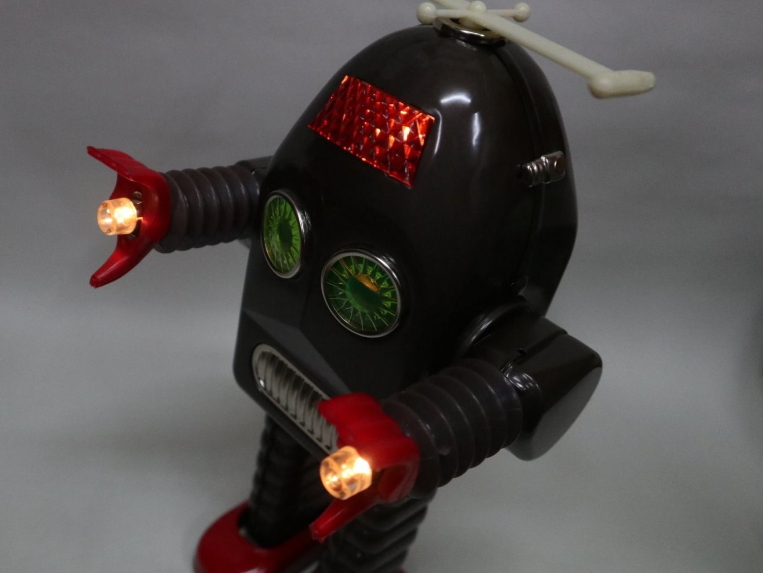 Spielzeuge: TTT Roboter Thunder Robot limitiert Blechroboter – Neu (gemäss Beschreibung) aus Eschenbach SG von Astalavista 1
