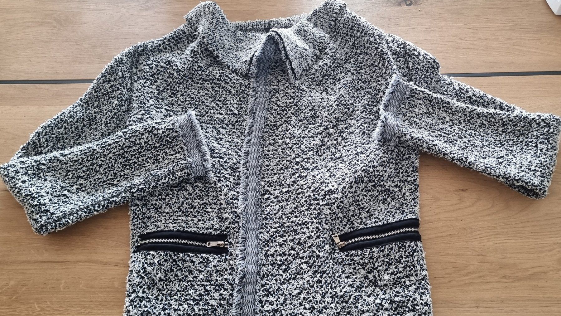 Marc Cain Maglioni & Felpe: MARC CAIN Pulli / Jacke – Nuovo (secondo la descrizione) da Dielsdorf venduto da meret07