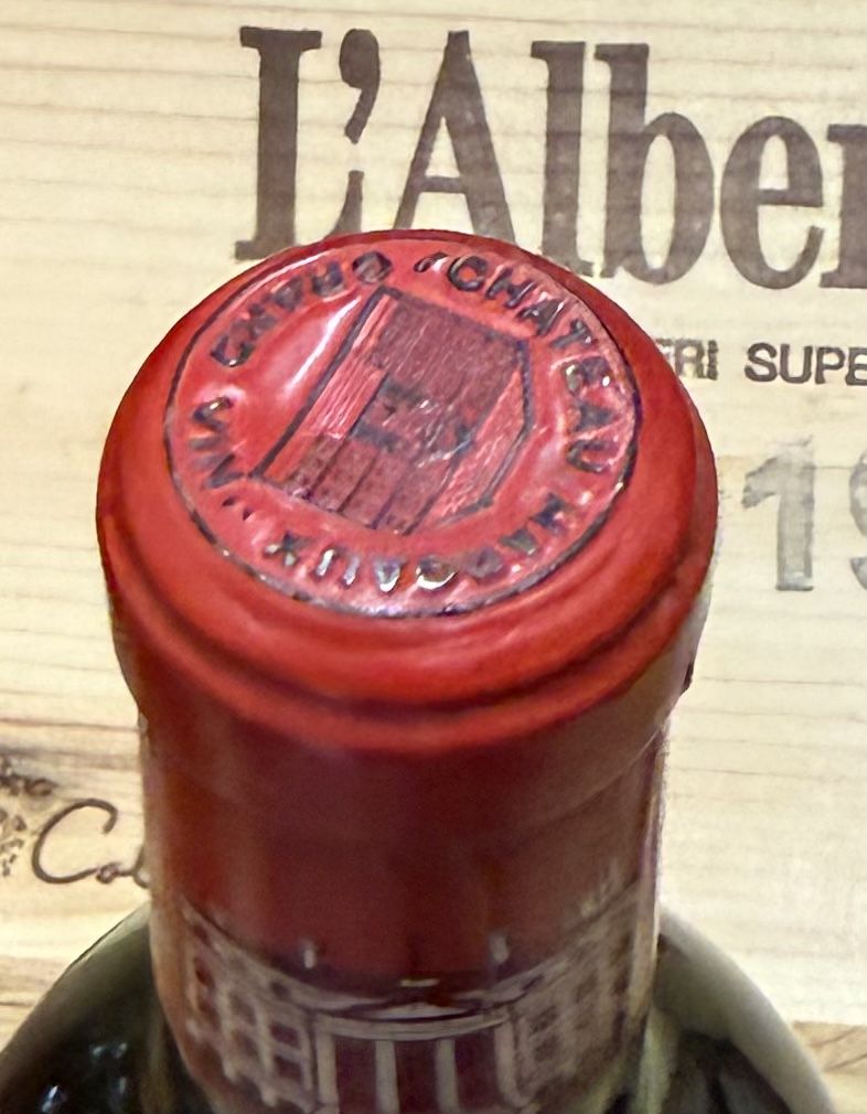 Château Margaux Vino: Château Margaux 1970 – Nuovo e nell'imballaggio originale da Troinex venduto da Airain 1