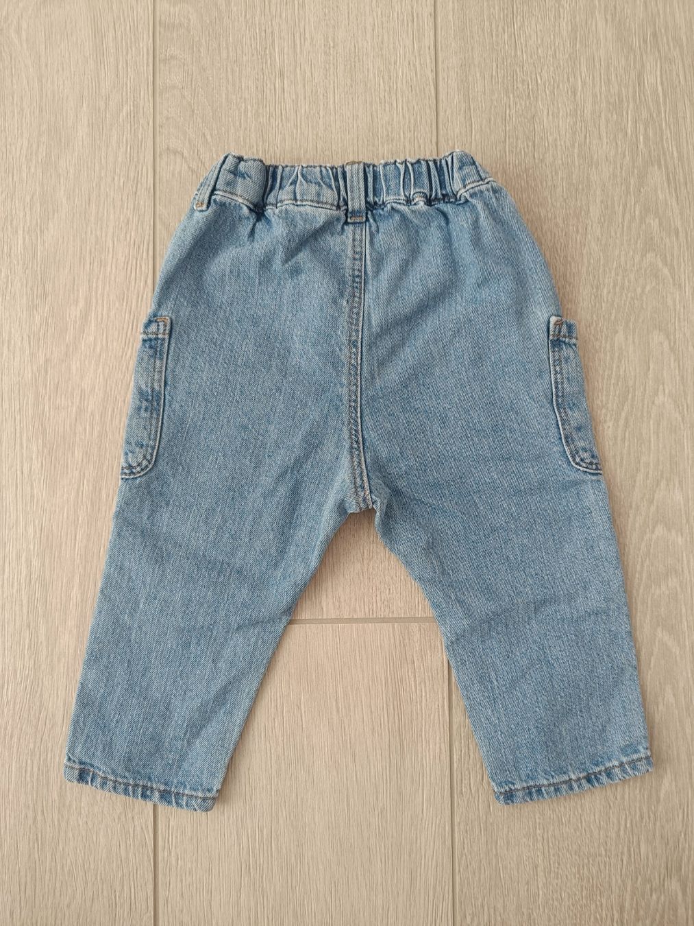 Hosen: Kinder Jeans hellblau mit Elastikbund, Gr. 80 – Neu und originalverpackt aus Reinach BL von jul_6xlh 1
