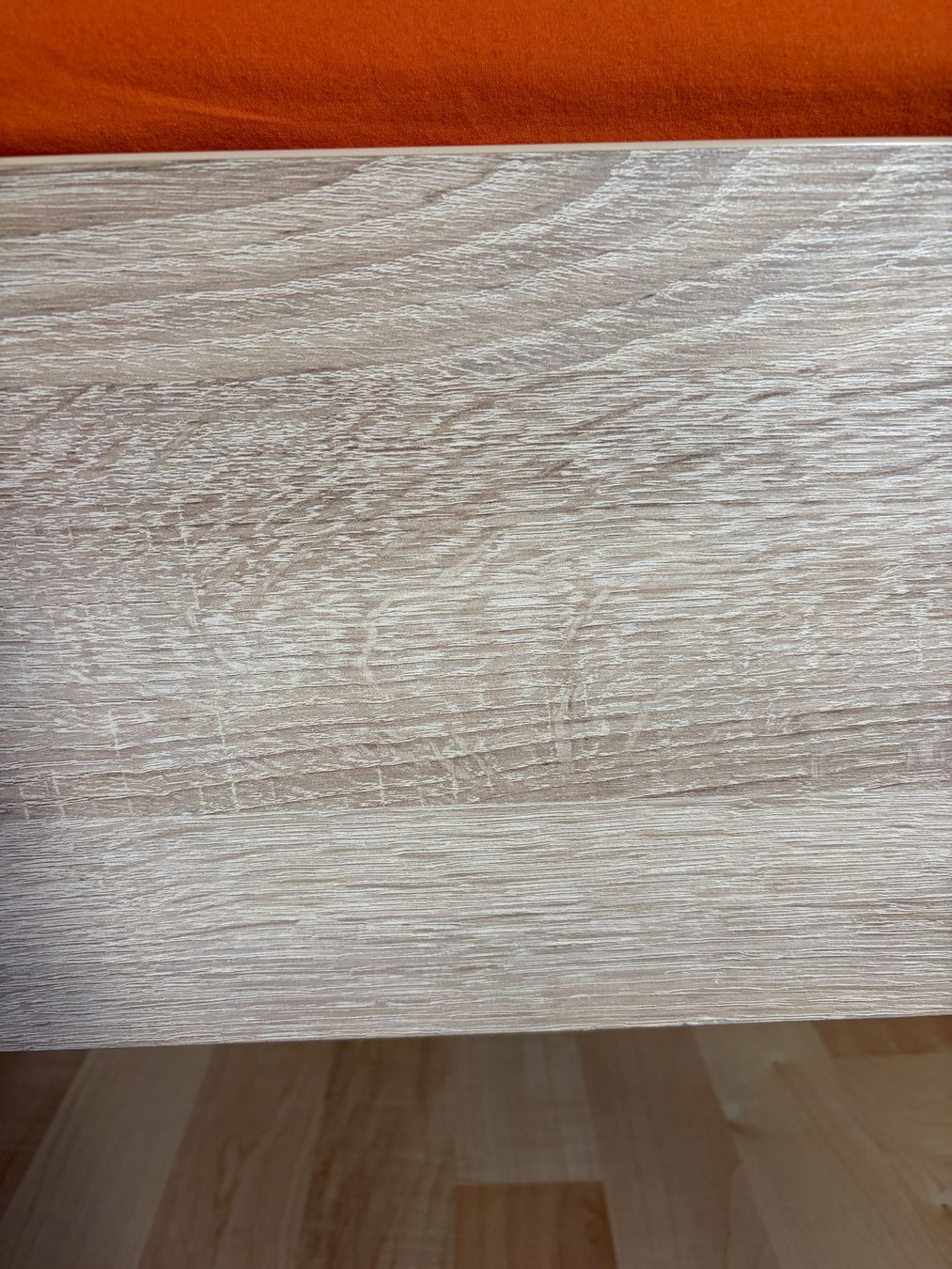 Betten: Holzbettgestell mit Nachttisch - Eiche – Gebraucht aus Zürich von Tazzzi_1 4