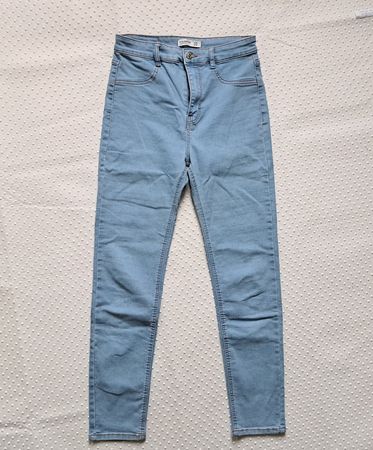 Hellblaue Pull&Bear Damen Jeans Grösse 38