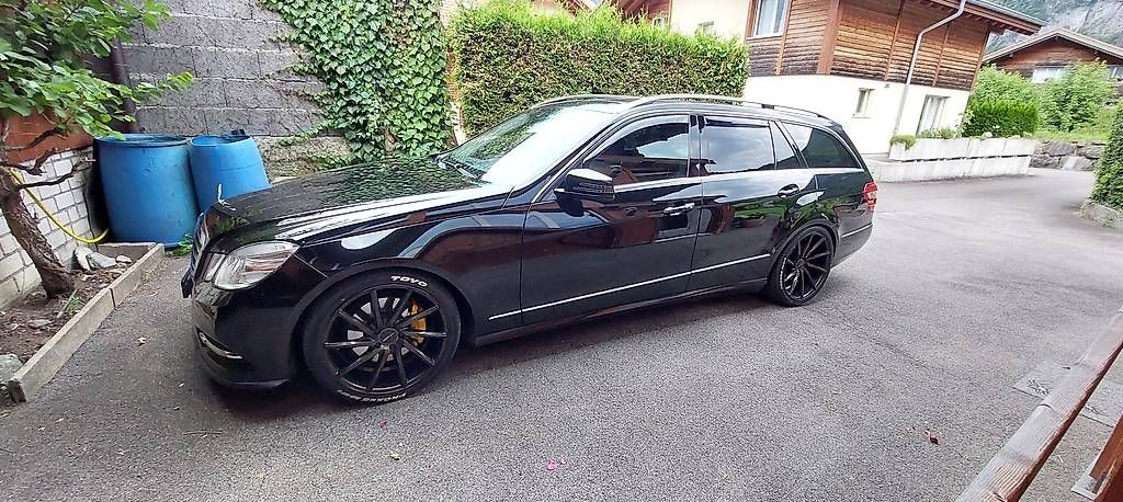 Autos: Mercedes E 350 CDI – D'occasion à Saxeten par bhmotorsport 2