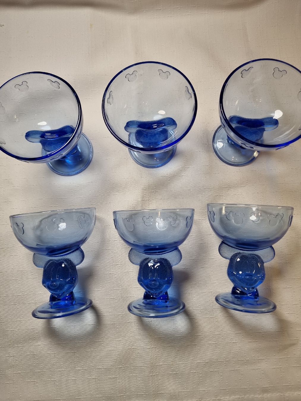 Gläser: 6 blaue Mickey Mouse Glas Eisbecher. – Gebraucht aus Helgisried von zuegli.24