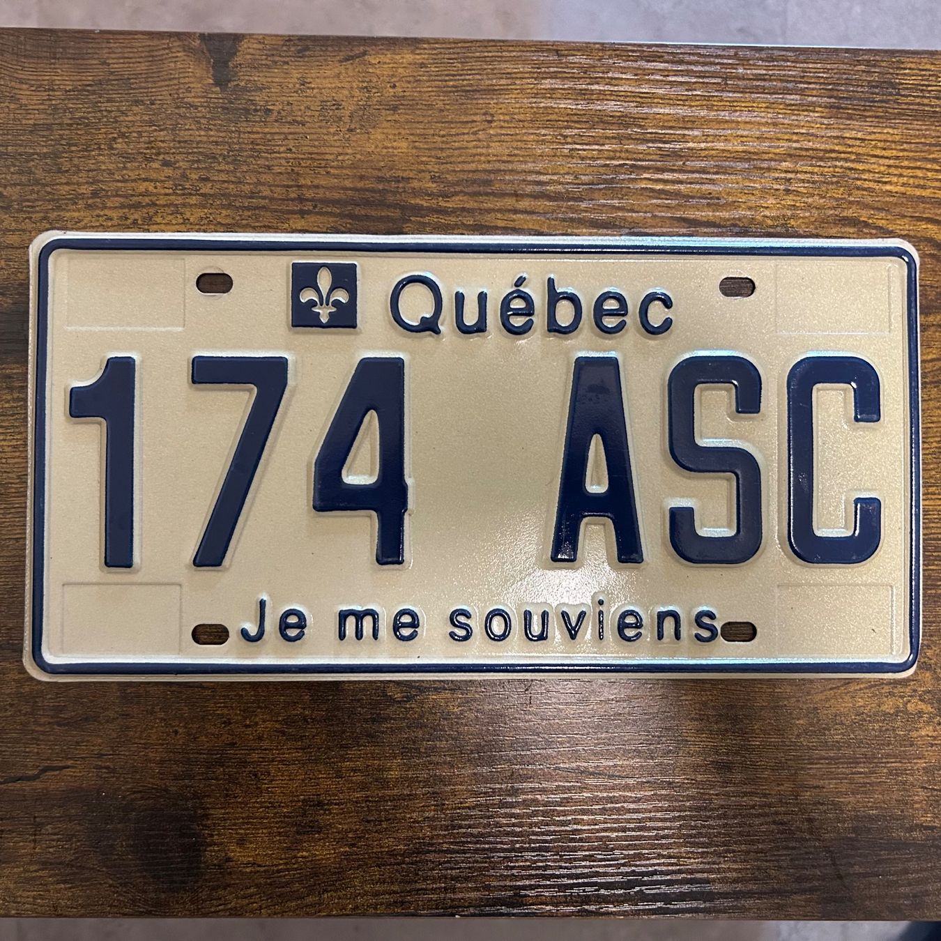 Schilder: 🇨🇦 Autonummer - Quebec 174 ASC - Kanada – Gebraucht aus Zürich von Autonummer-Huette