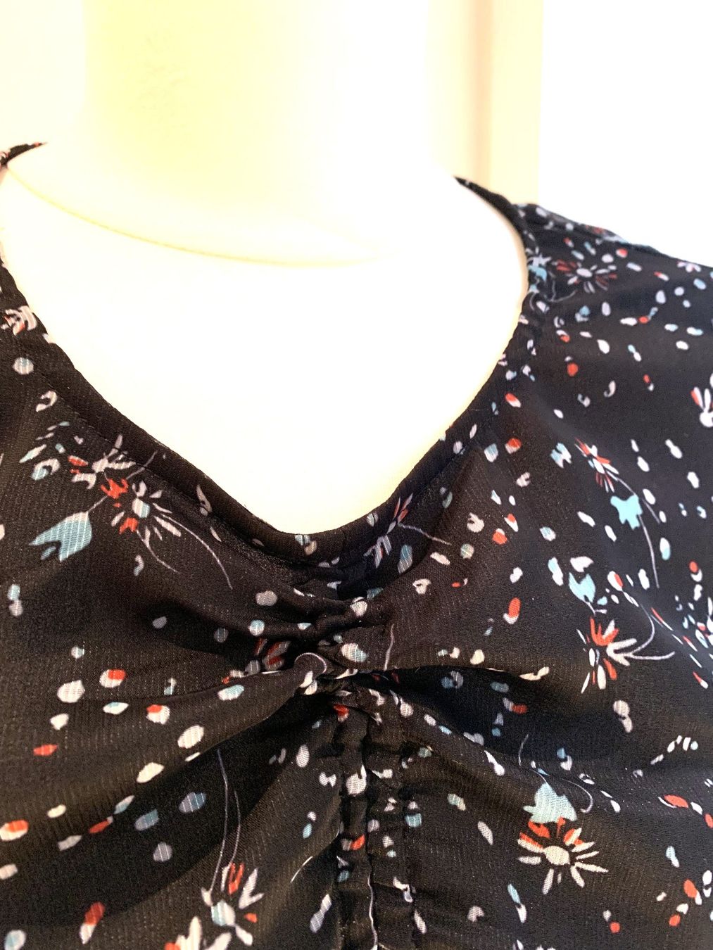Blusen: HÜBSCHE BLUSE MIT PUFFÄRMELN, GRÖSSE L – Gebraucht aus Starrkirch-Wil von Evelyne222 4