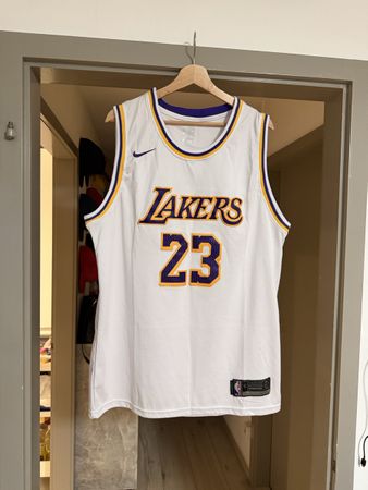 Lakers Trikot LeBron James Grösse XL neuwertig