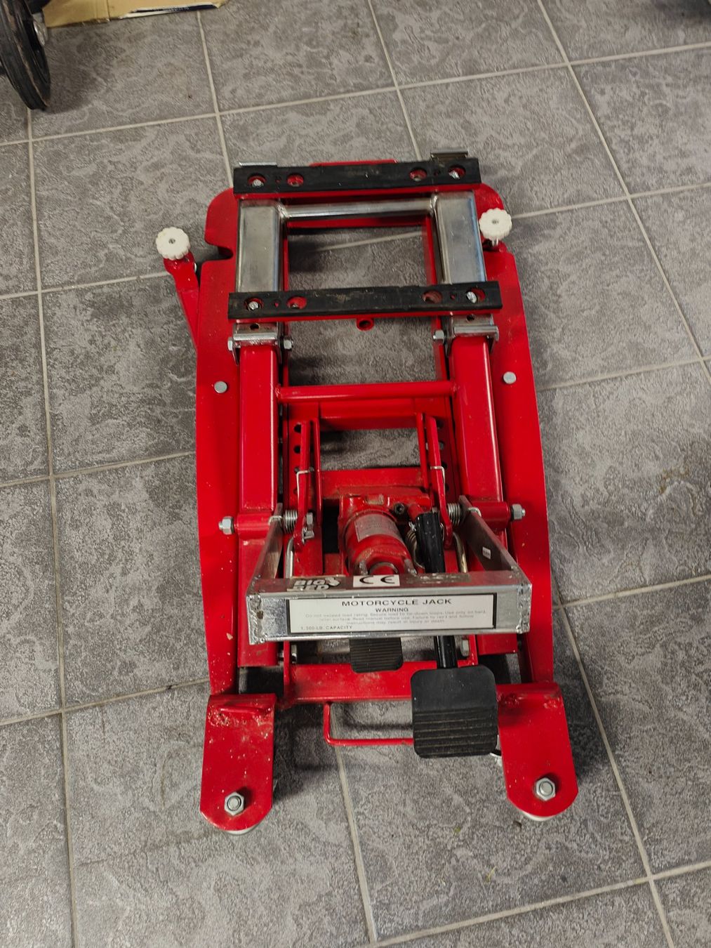 Piattaforme elevatrici: Motorrad Hebebühne hydraulisch – Usato da Niederrohrdorf venduto da Tizianob 3