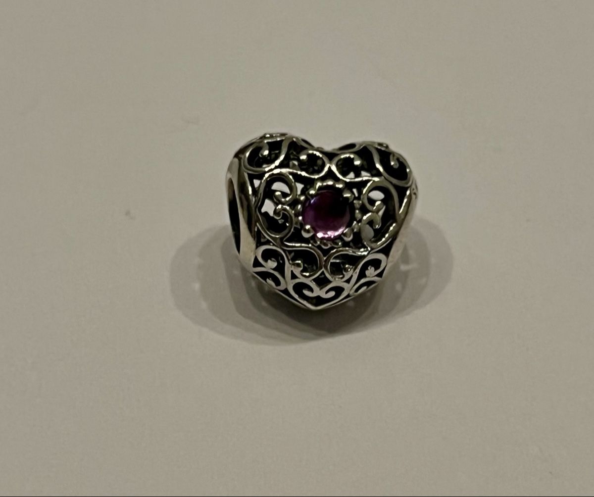 Pandora Ciondoli: Pandora Charm Herz – Nuovo (secondo la descrizione) da Züberwangen venduto da Celina_Bauer