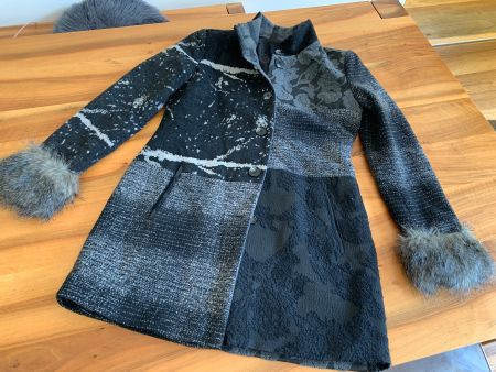 DESIGUAL exclusiver Mantel wie neu Grösse 40
