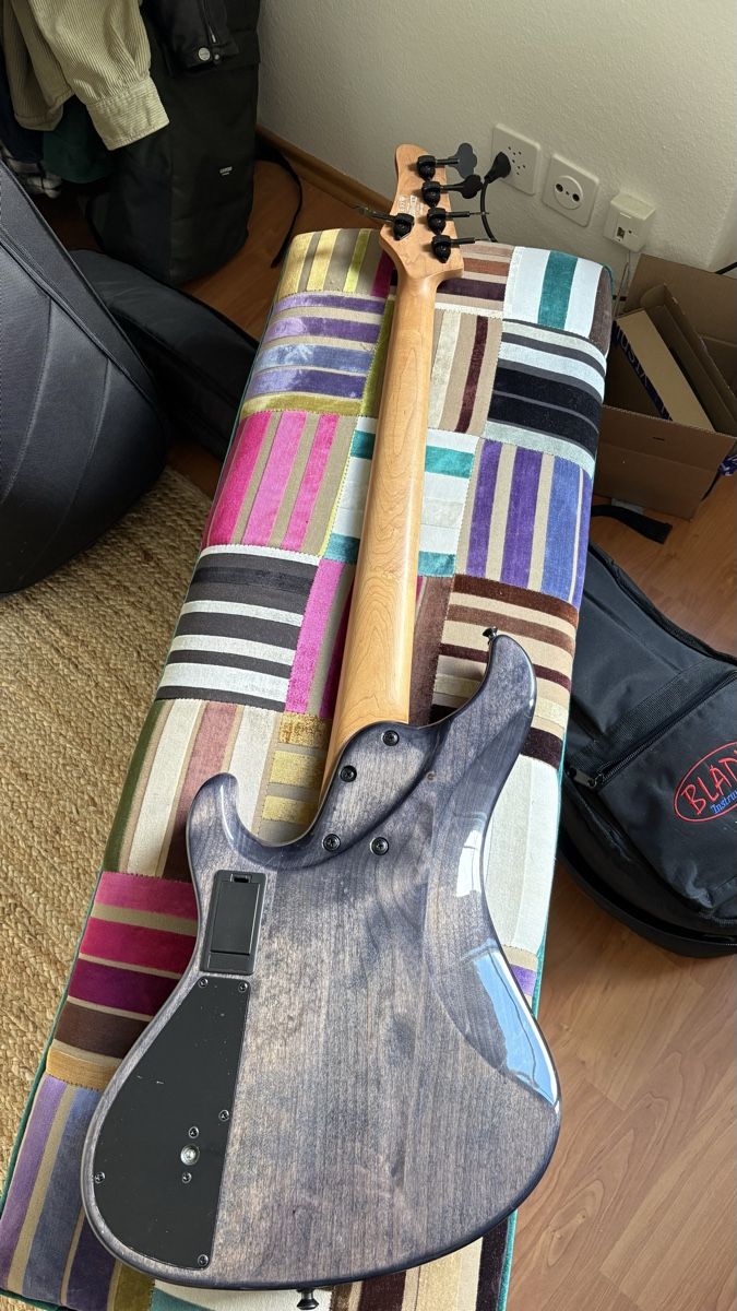 Ibanez Instruments de musique: Ibanez mdm 1605 – D'occasion à Maur par jam_syf8 2