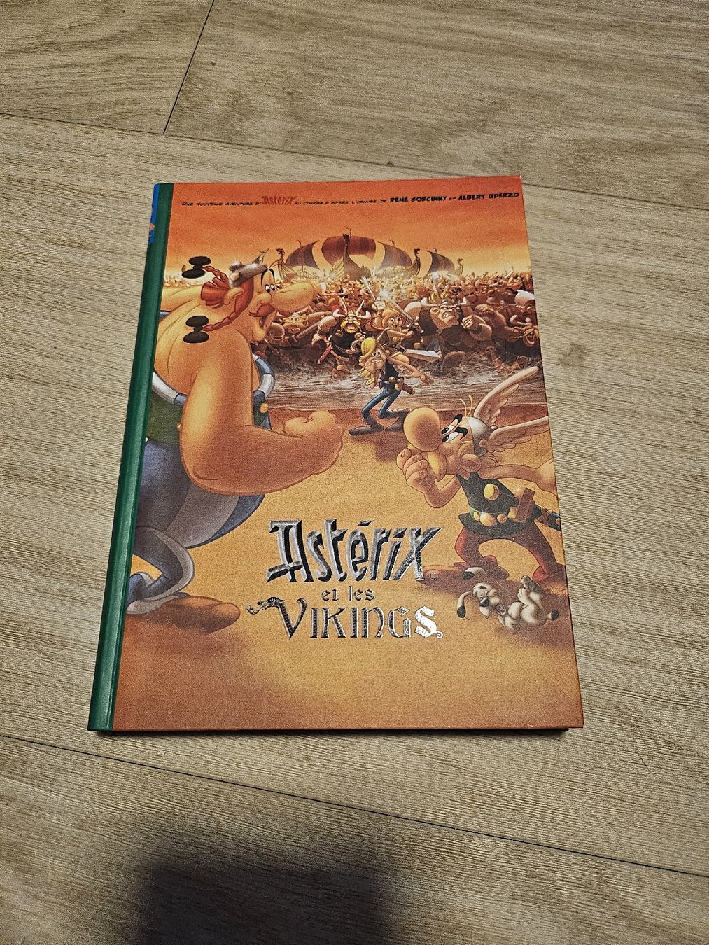 Libri: Astérix et les Vikings - Livre – Usato da La Joux FR venduto da car_ck96